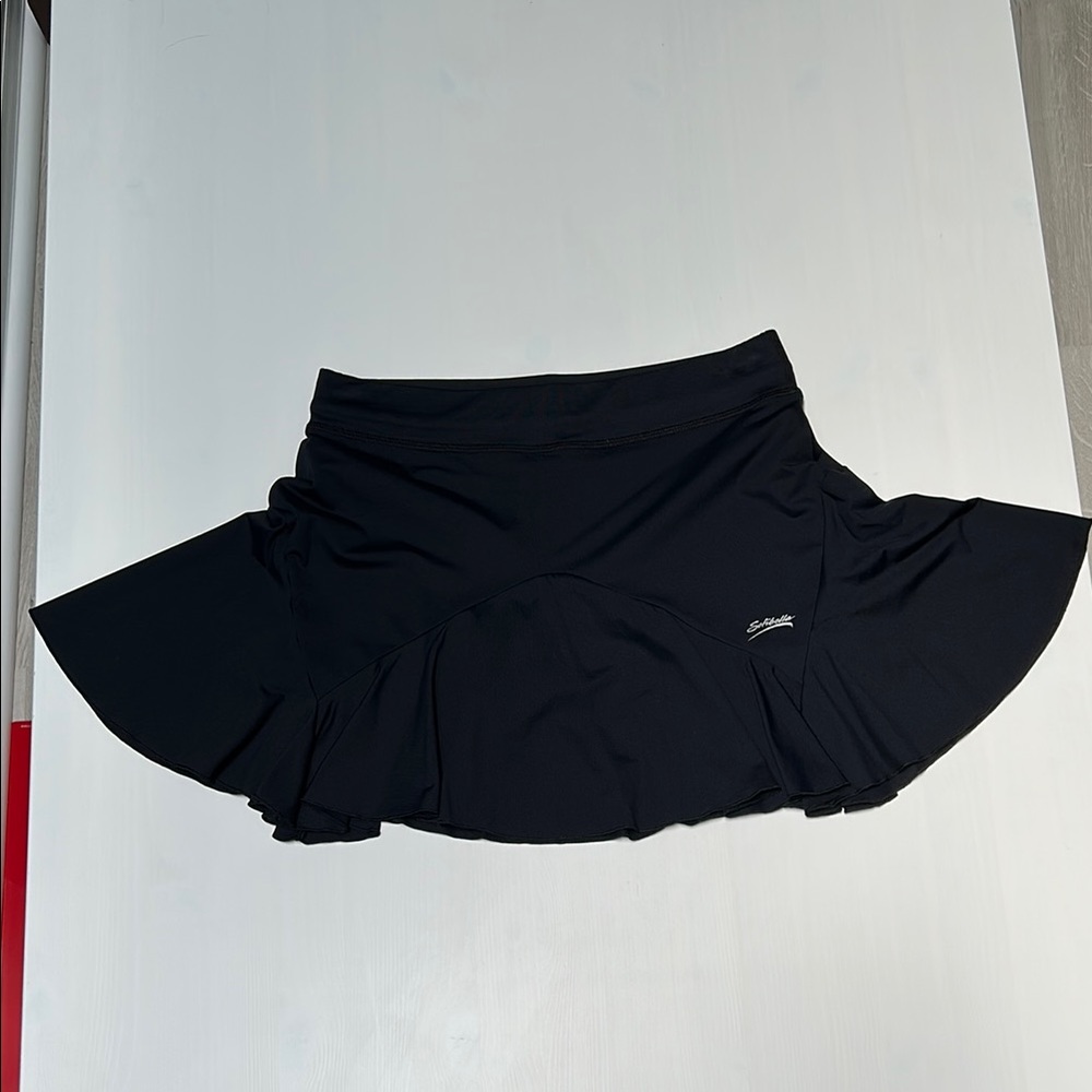 SOFIBELLA Elegant Black Skirt    Tennis Golf Pickleball